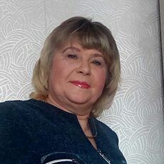 Елена, 52, Богородицк
