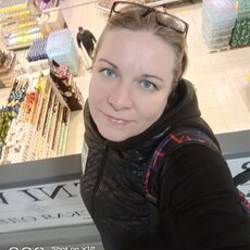 Лиза, 48, Санкт-Петербург