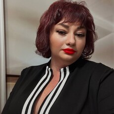 Елена, 45, Горнозаводск