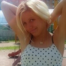 Юля, 31, Екатеринбург