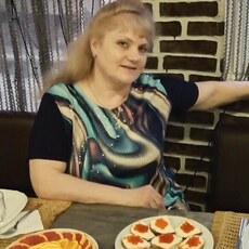 Марина, 59, Омск