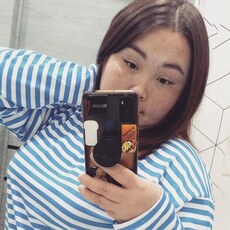 Лина, 25, Урень