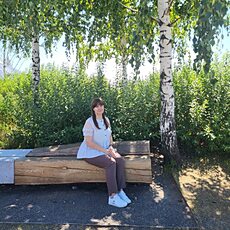 Полина, 27, Кизляр