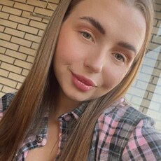 Ирина, 26, Луга