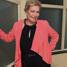 Эвелина, 62, Новосибирск