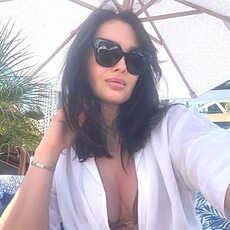 Диана, 19, Санкт-Петербург