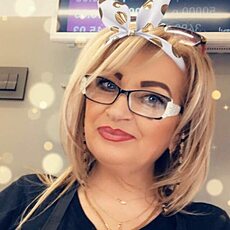 Вероника, 61, Санкт-Петербург