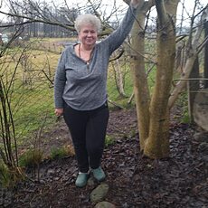 Анна, 61, Северск