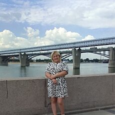 Елена, 43, Суровикино