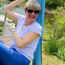 Серафима, 45, Урюпинск