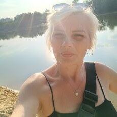 Лара, 47, Ульяновск