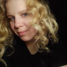 Анастасия, 19, Среднеуральск