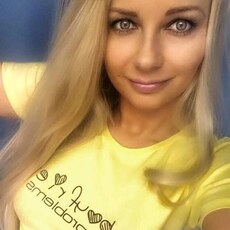 Катя, 25, Качканар