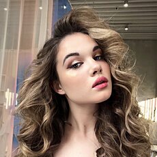 Лара, 26, Мегион