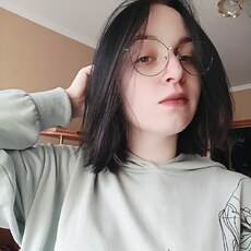 Элина, 25, Санкт-Петербург