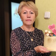 Лина, 62, Саратов