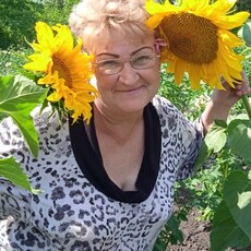 Лина, 59, Гатчина