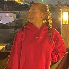 Марина, 22, Благовещенск (Амурская область)