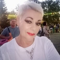 Алёна, 60, Москва