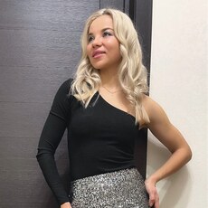 Серафима, 27, Куровское