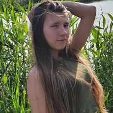 Ангелина, 27, Ойсхара