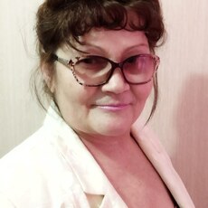 Лена, 65, Иланский