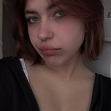 Ульяна, 22, Фролово