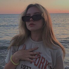 Элина, 25, Гатчина