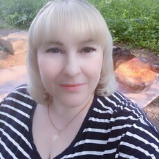 Лара, 40, Саратов