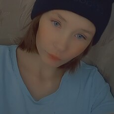 Эвелина, 21, Михайловка