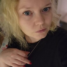 Вика, 34, Семикаракорск