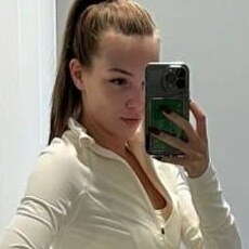 Лина, 22, Ижевск