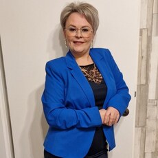 Эмма, 40, Волгоград