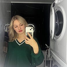 Нора, 21, Искитим