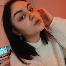 Лариса, 20, Нижнеудинск