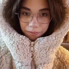 Вита, 22, Жирновск