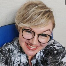 Ника, 38, Омск