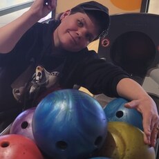 Флора, 43, Гатчина