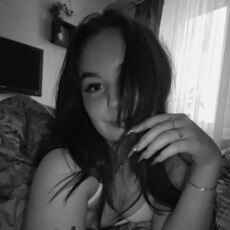 Марина, 24, Череповец