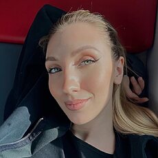 Ульяна, 39, Луга