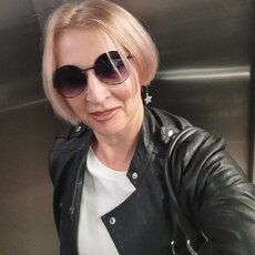 Вероника, 36, Суворов