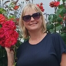 Ева, 45, Михайлов