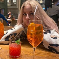 Сима, 23, Таштагол