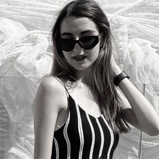 Елена, 24, Барнаул