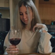 Ангелина, 26, Еманжелинск