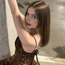 Юля, 24, Киров (Калужская область)