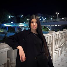 Нэса, 23, Москва