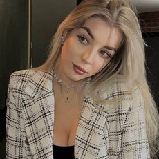 Антонина, 21, Карачев