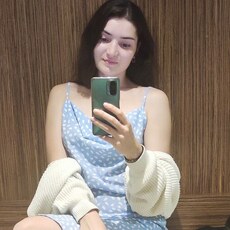 Эля, 27, Искитим