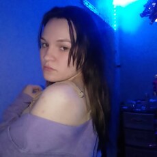 Настя, 19, Екатеринбург